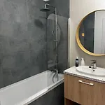Piotrkowska Z Garazem Blisko Centrum Nowoczesny Łódź