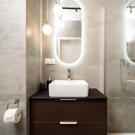 Piotrkowska Z Garazem Blisko Centrum Nowoczesny *