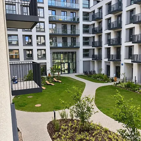 Piotrkowska 217 I 2-room I Balcony I Paid Garage Parking Апартаменти