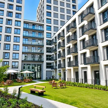 Piotrkowska 217 I 2-room I Balcony I Paid Garage Parking Апартаменти Лодзь