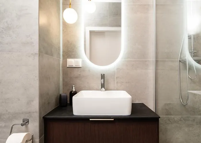 Piotrkowska Z Garazem Blisko Centrum Nowoczesny *