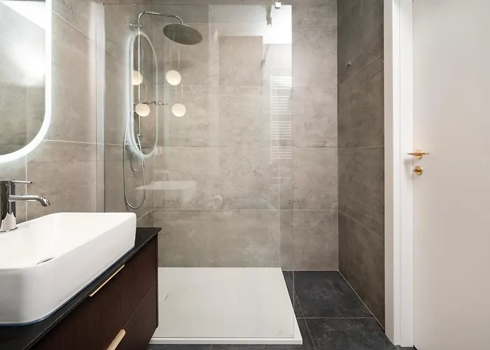 Piotrkowska Z Garazem Blisko Centrum Nowoczesny *