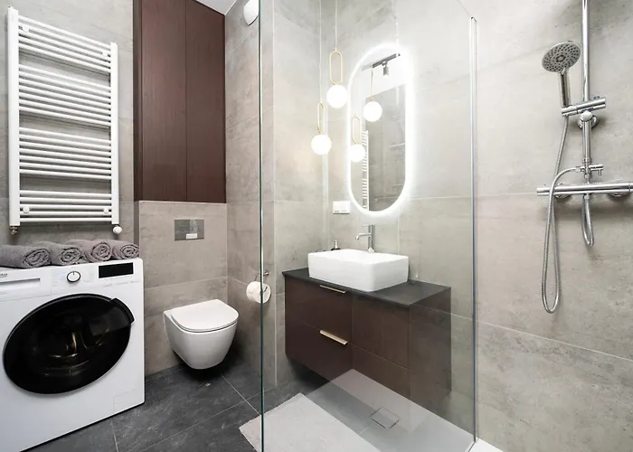 Piotrkowska Z Garazem Blisko Centrum Nowoczesny